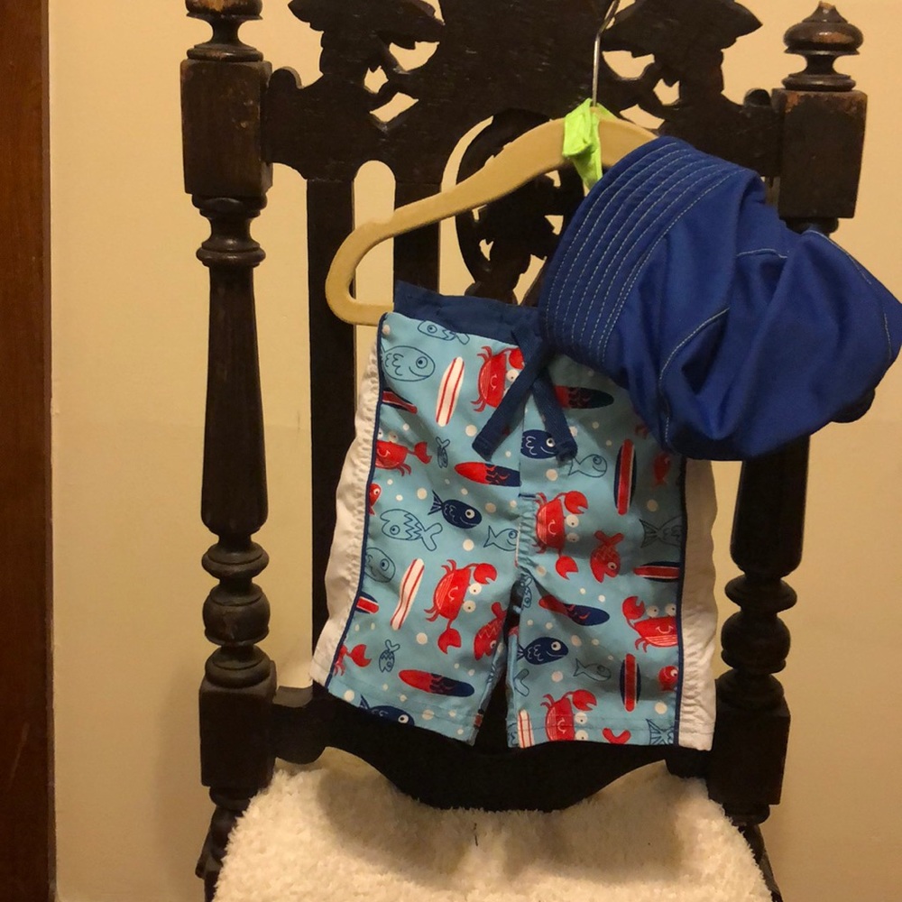 Beach shorts and hat